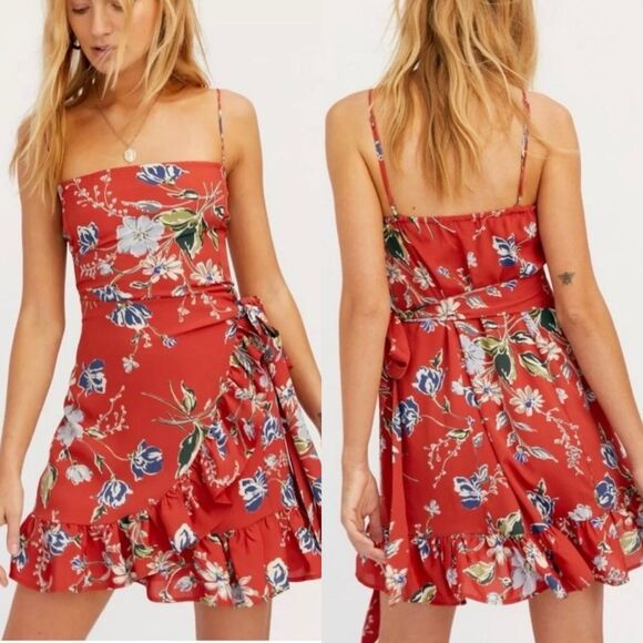 Free People Intimately Olivia Slip Wrap Dress  Floral Ruffle Medium EUC - Picture 1 of 15